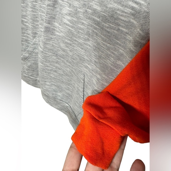 Old Navy Boys Hoodie Gray Orange 5T - Picture 3 of 6